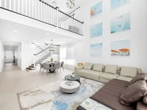Image of Elegant n Convenient 4 Beds Villa with easy access