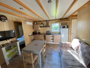 Image of Chalet Entre les Maures et L'estérel au Cœur D'un Village Club
