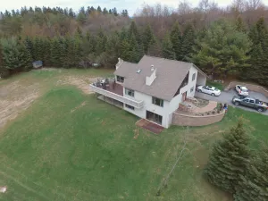 Image of Jamesville New York - Top Of The World Views