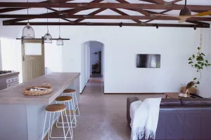 Image of Newly renovated 1970s house Dog and kid friendly