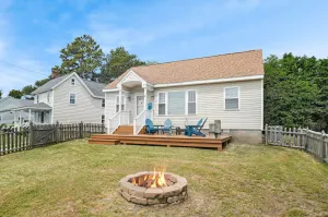 Image of Shell Cottage - Pet friendly, Hot tub, Fenced yard!