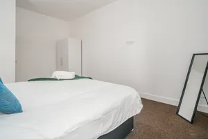 Image of Modern Luxury 1 Bed Apartment - Luton town centre - Near Airport & Train Station