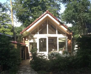 Image of Bungalow very idyllic. Right on the forest, dunes and beach.
