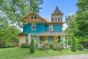 Image of Ecusta Manor, Steps from the Ecusta Trail, Walk to Downtown