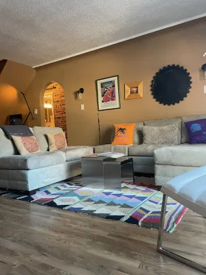 Image of Remodeled & Restful Getaway w\/Loft near Simpson's Rest