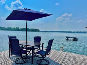 Image of 5 Bedroom Lakefront Home with Private Dock with 2 Kayaks-Sleeps 11