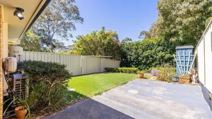 Image of 4-49 Bonito St - small dog friendly, air con & Wi-Fi