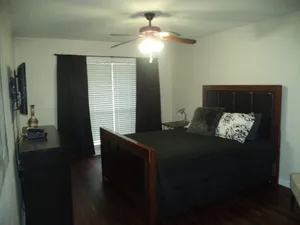 Image of Spacious 4 Bedroom Vacation Home