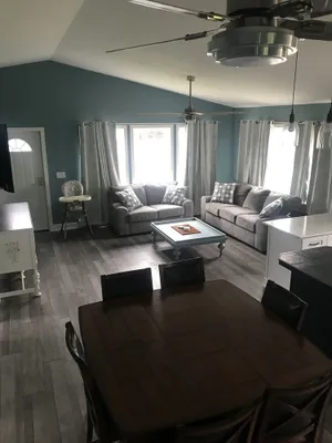 Image of All Seasons Sunset Bay cottage, walk to beach.