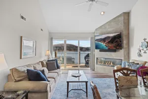 Image of Cedar Glen 133-4A - Large Top Floor Unit on the Quiet Side!