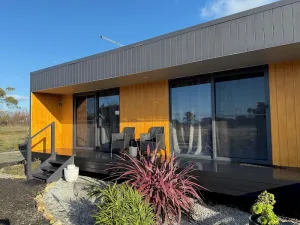 Image of CABIN ONE, on Gordon, Swansea