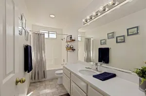 Image of Nice remodeled House for rent in West side of Palmdale