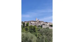 Image of St Paul la carte postale, large independent 2-room apartment in a villa