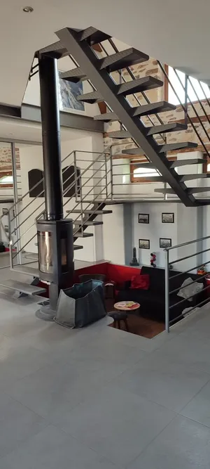 Image of House 30 minutes from Le Mans 24-hour race track