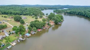 Image of Lake Tillery Waterfront Rental in Albemarle, NC