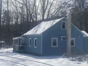 Image of Camelback cottage - on ONE ACRE & near local attractions