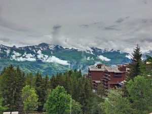 Image of 50m from ski slopes, 2nd floor, balcony, tv, 24m², Les Arcs