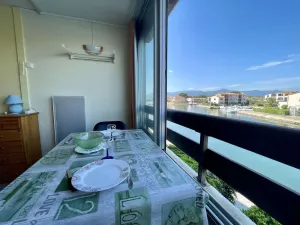 Image of Studio with Pool, A\/C, Parking near the Beach in St Cyprien