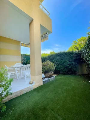 Image of Superb Apartment With Garden Near The Sea