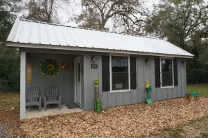 Image of John Deere Tiny House #275 at Copperas Creek