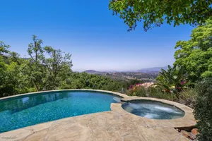 Image of Secluded Resort Expansive View Home. Salt Water Pool & Spa. Sleeps 10.