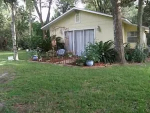 Image of Tranquil  Waterfront  Cottage.  1 Bedroom, 1 Bathroom. Sleeps 2