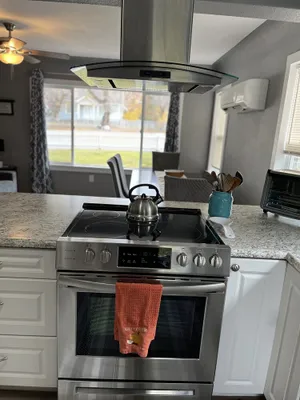 Image of Whitetail cottage! 🦌 Spacious home with game room. Near OIT and SkyLakes.