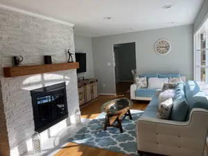 Image of Historic District,Entire upstairs