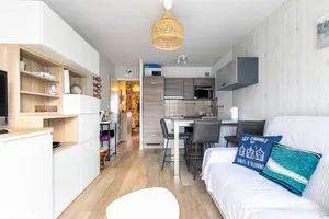 Image of Charming flat at 500m from the sea