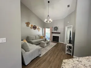 Image of Mid City B&B- 2 bed, 2 bath!