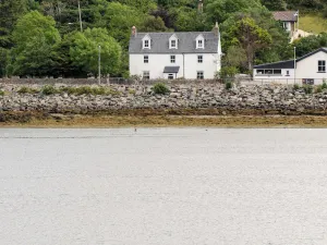 Image of 5 bedroom accommodation in Lochinver