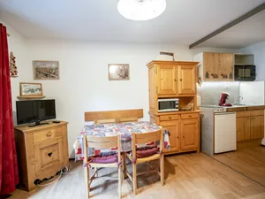 Image of Appartement cosy pour 4 pers. à Châtel, à 100 m des remontées mécaniques, balcon sud - FR-1-676-148