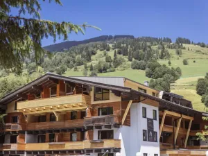 Image of Suite für 2 Personen & Wellnessbereich by Interhome