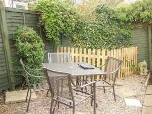 Image of Cobbler's Cottage