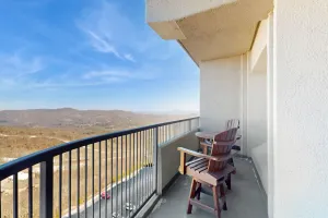 Image of Uhost AI - 2B Mountain Condo w Scenic Views