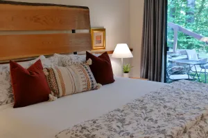 Image of Windfall @ Quechee Club VT: Cozy Updated Condo  A\/C, Fireplace -Ski -Golf -Renew