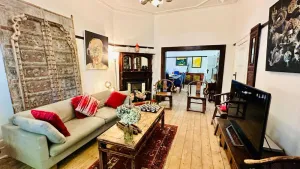 Image of Elwood Eclectic Gem Walk to St Kilda beach - Flexible Home offering 4 or 6 Bedrooms. Contact us Now for Pricing on Request