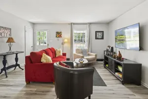 Image of Rose Garden - Delightful Private and Peaceful Home