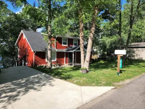 Image of Cozy Cottage  on Cedar Lake with Children's Club House.  Perfect For Families