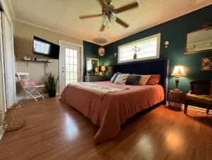 Image of Cozy Sunset Cottage near Lafayette