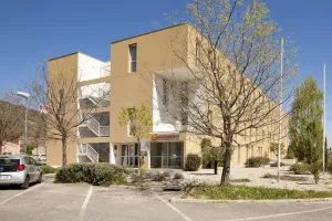 Image of Apparthotel Séjours & Affaires Manosque