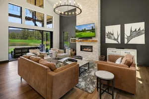 Image of The BEST Location in Suncadia! Luxury Retreat with a detached Casita!