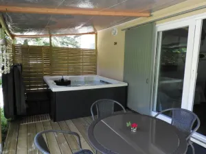 Image of Cottage with private jacuzzi