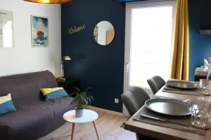 Image of Studio Centre-Ville avec Terrasse et Parking Sécurisé Gratuit