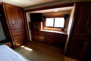 Image of 2011 Winnebago Adventurer 35P - Unit Rental \/ NO site