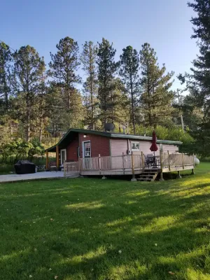 Image of Cozy Creekside Cottage