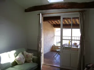 Image of Pretty Provencal Townhouse In The Heart Of Lourmarin
