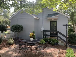 Image of Charming Downtown Cottage