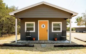 Image of 04 Bluemoon - Carmine Cottage with a Country View