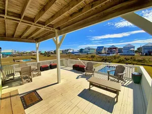 Image of May On Sale! Private home w\/ pool - pet friendly